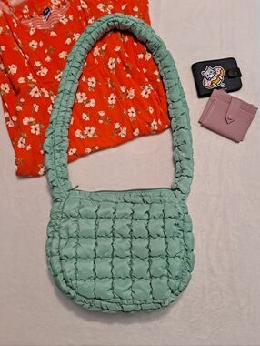 Wild Fable Mint Green Puffy Quilted Crossbody Shoulder Bag